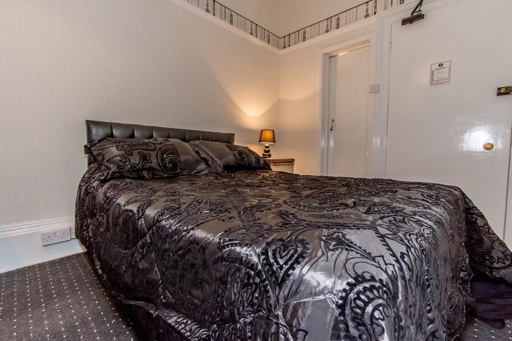 Doppelzimmer mit Meerblick