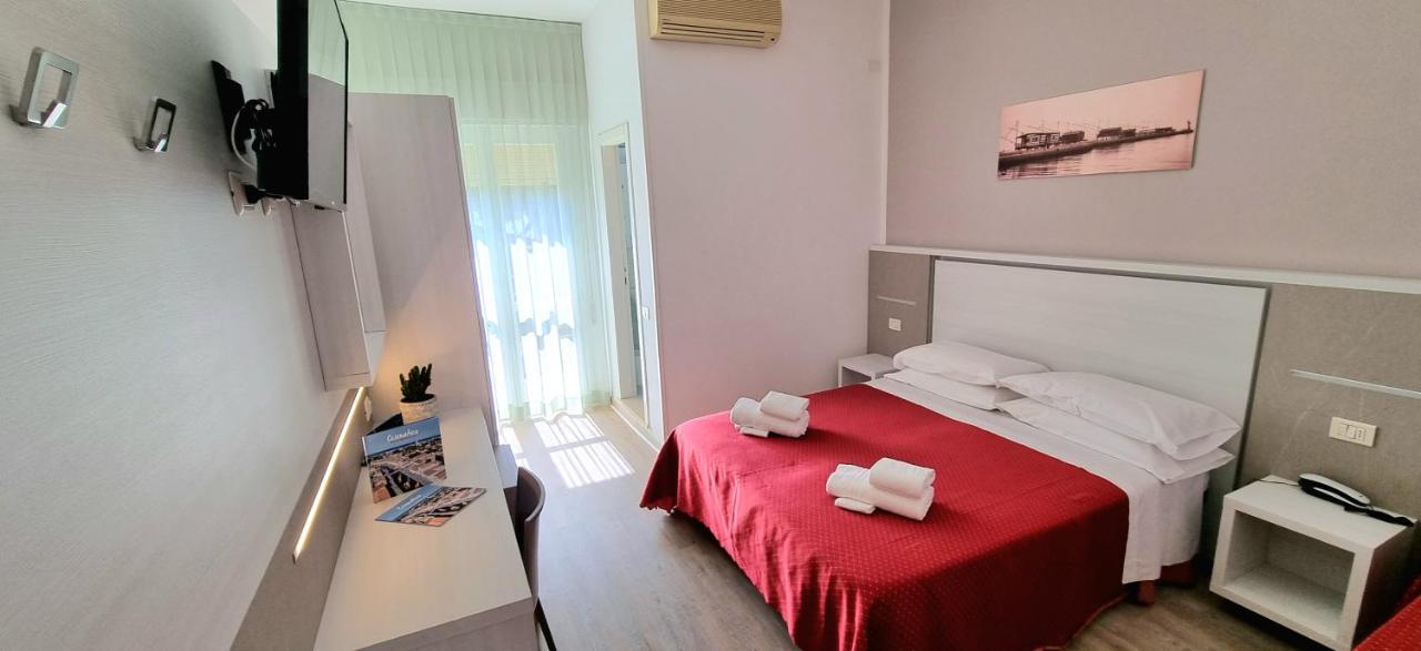 Double Room Balcony,779911077:JPEG