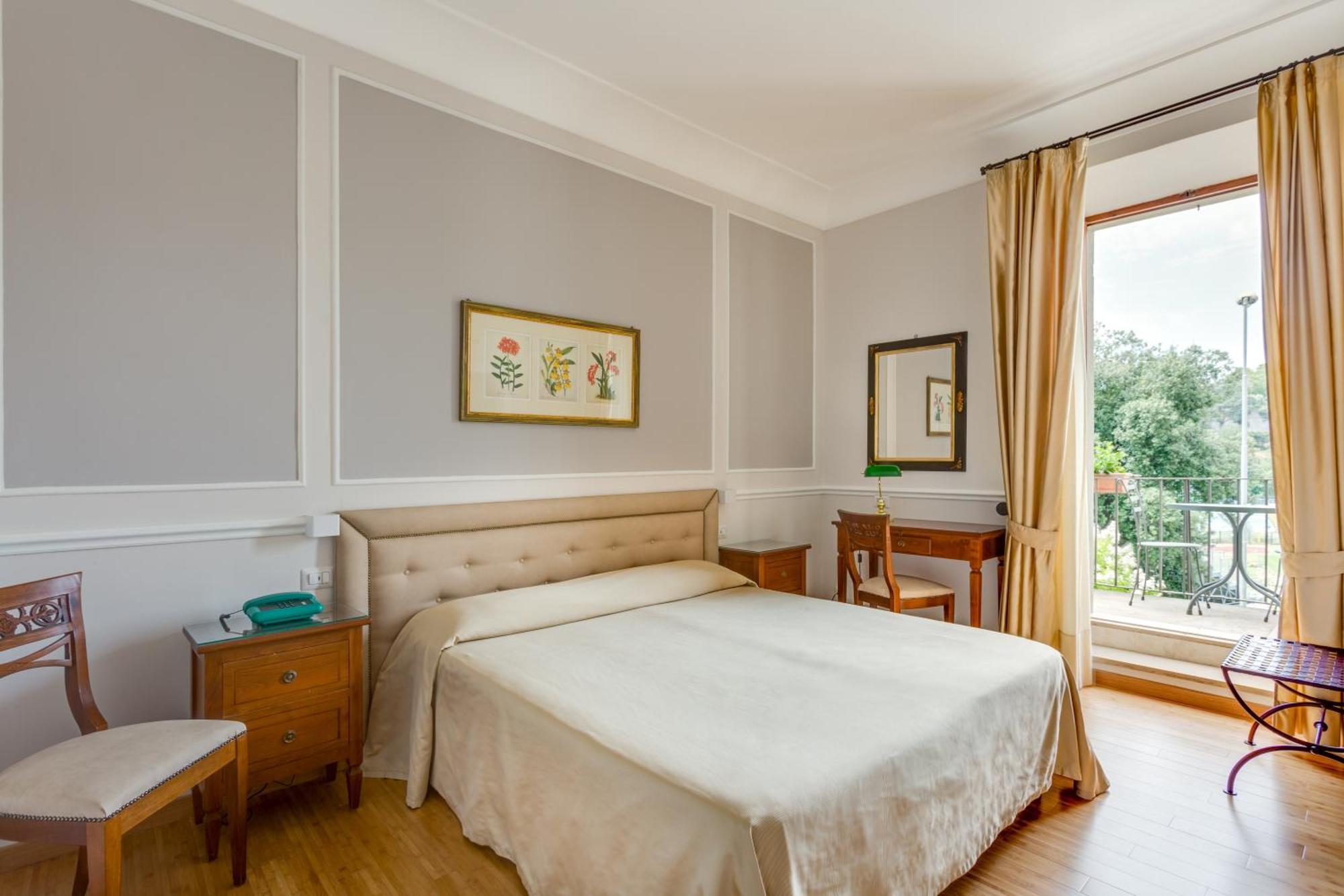 Doppelzimmer mit Balkon
