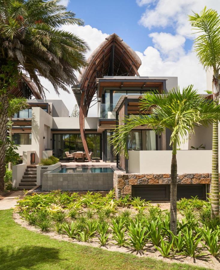Poolvilla LUX*