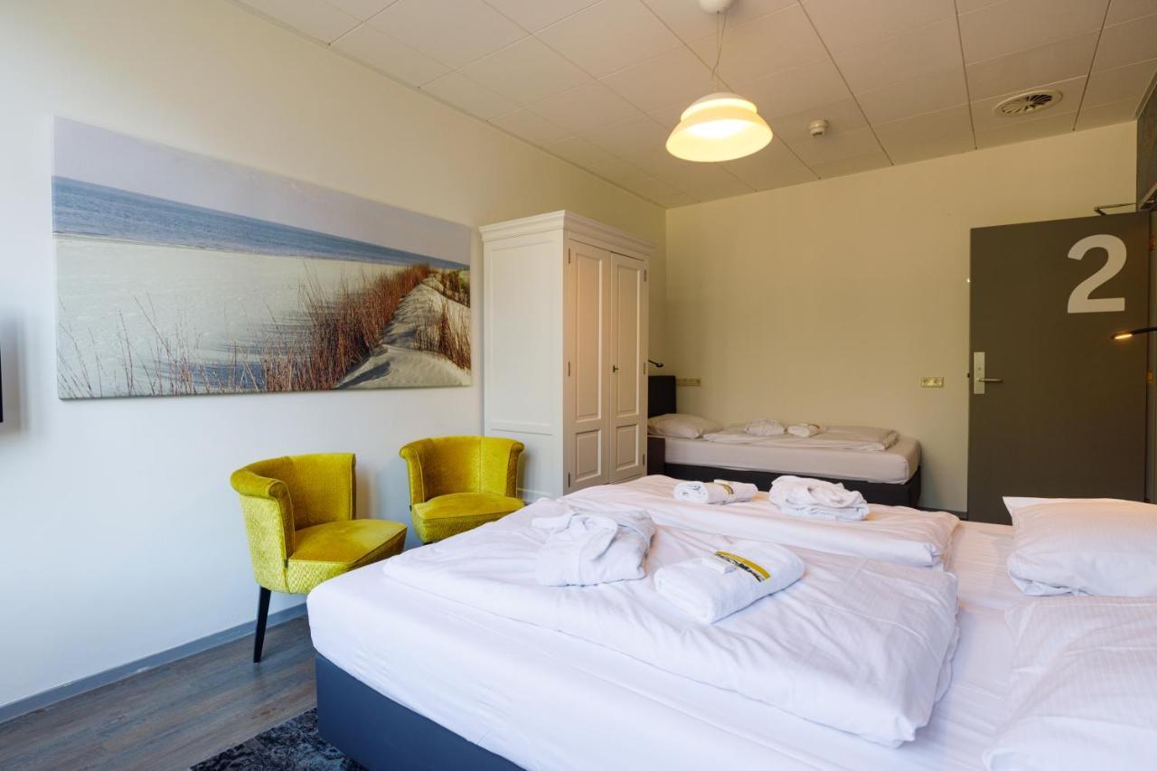 Familienzimmer mit Gemeinschaftsbad