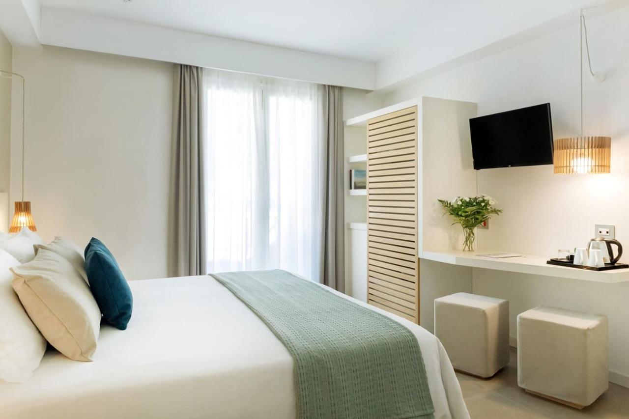 Superior Doppelzimmer mit seitlichem Meerblick