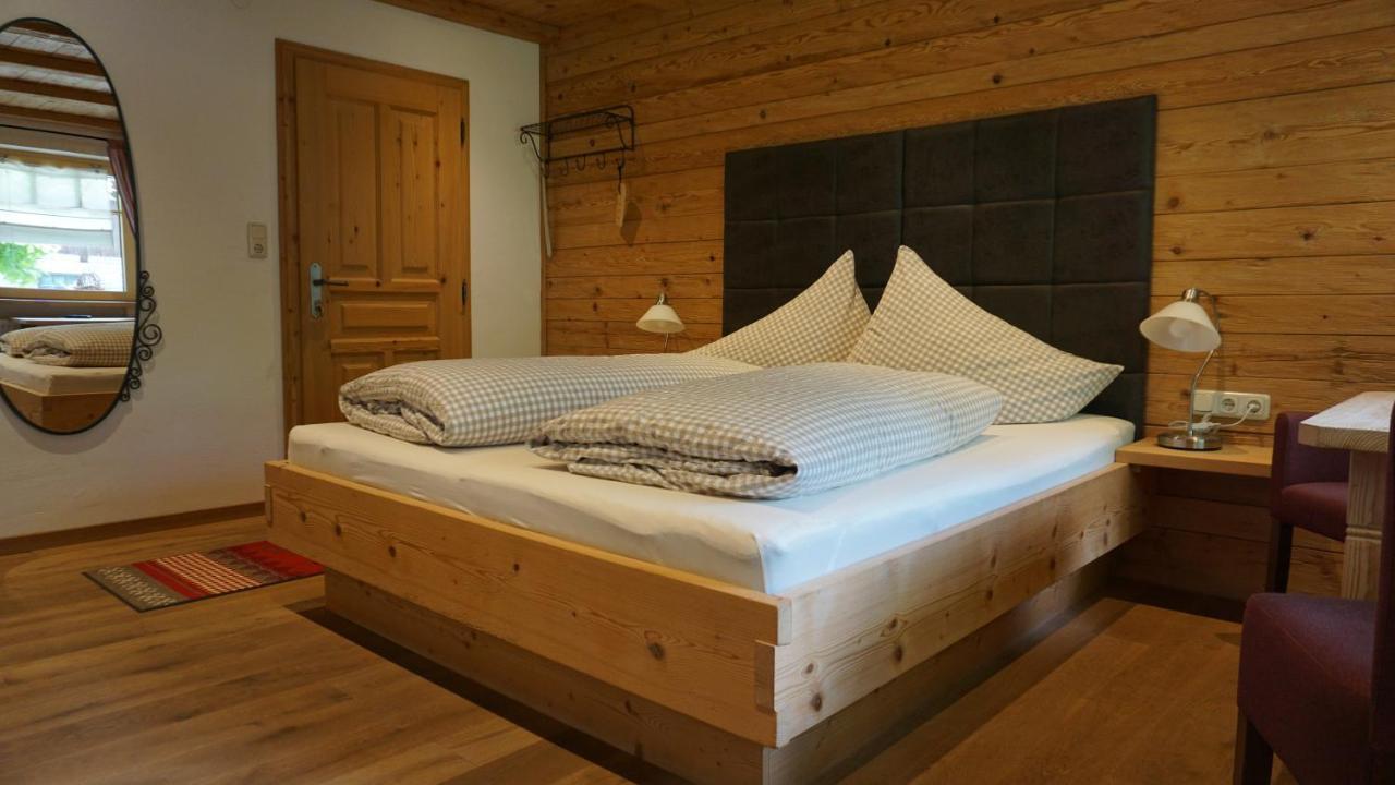 Deluxe Doppelzimmer mit Dusche