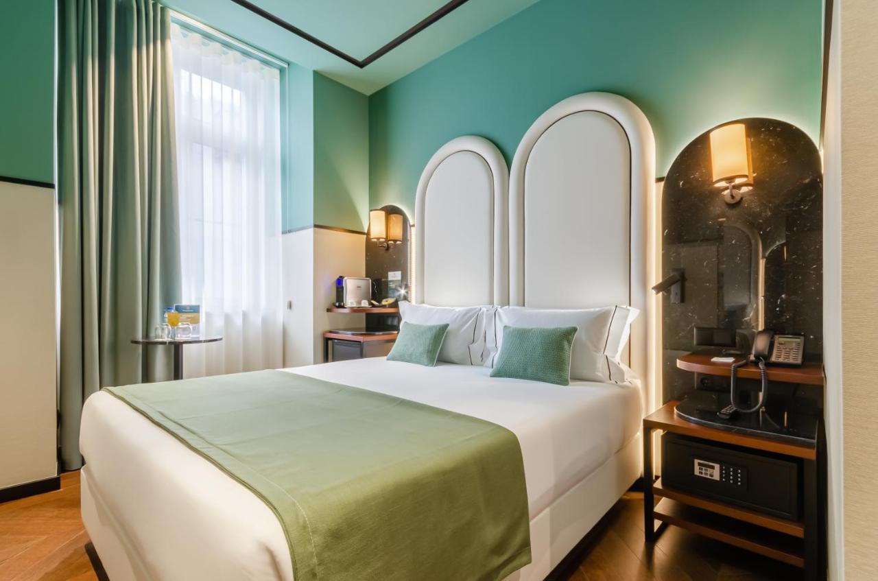Standard Double or Twin Room,1296910795:JPEG