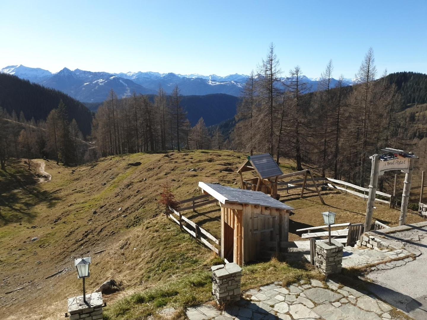 Doppelzimmer mit Balkon