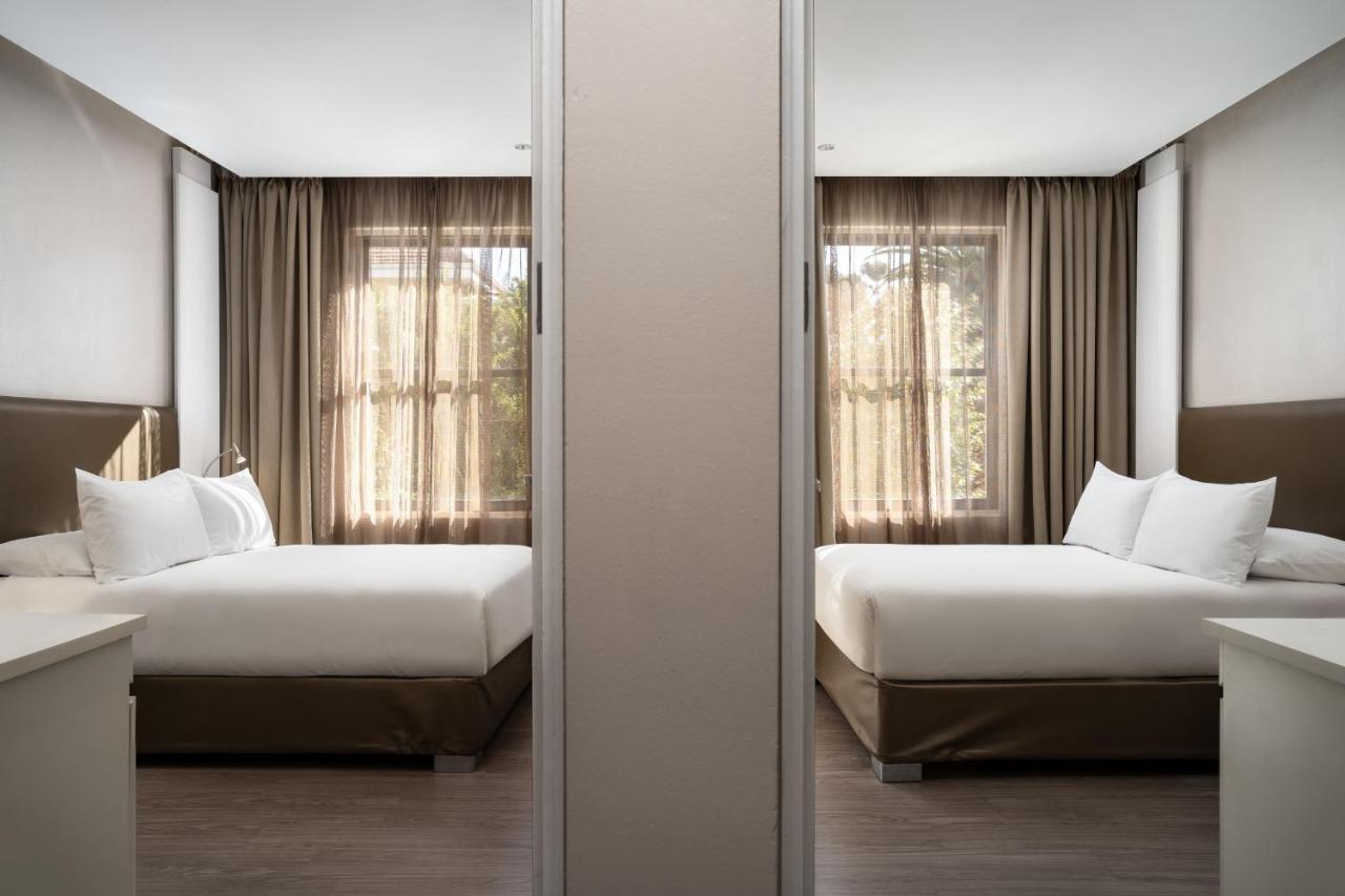Zimmer mit 2 Schlafzimmern und 2 Doppelbetten
