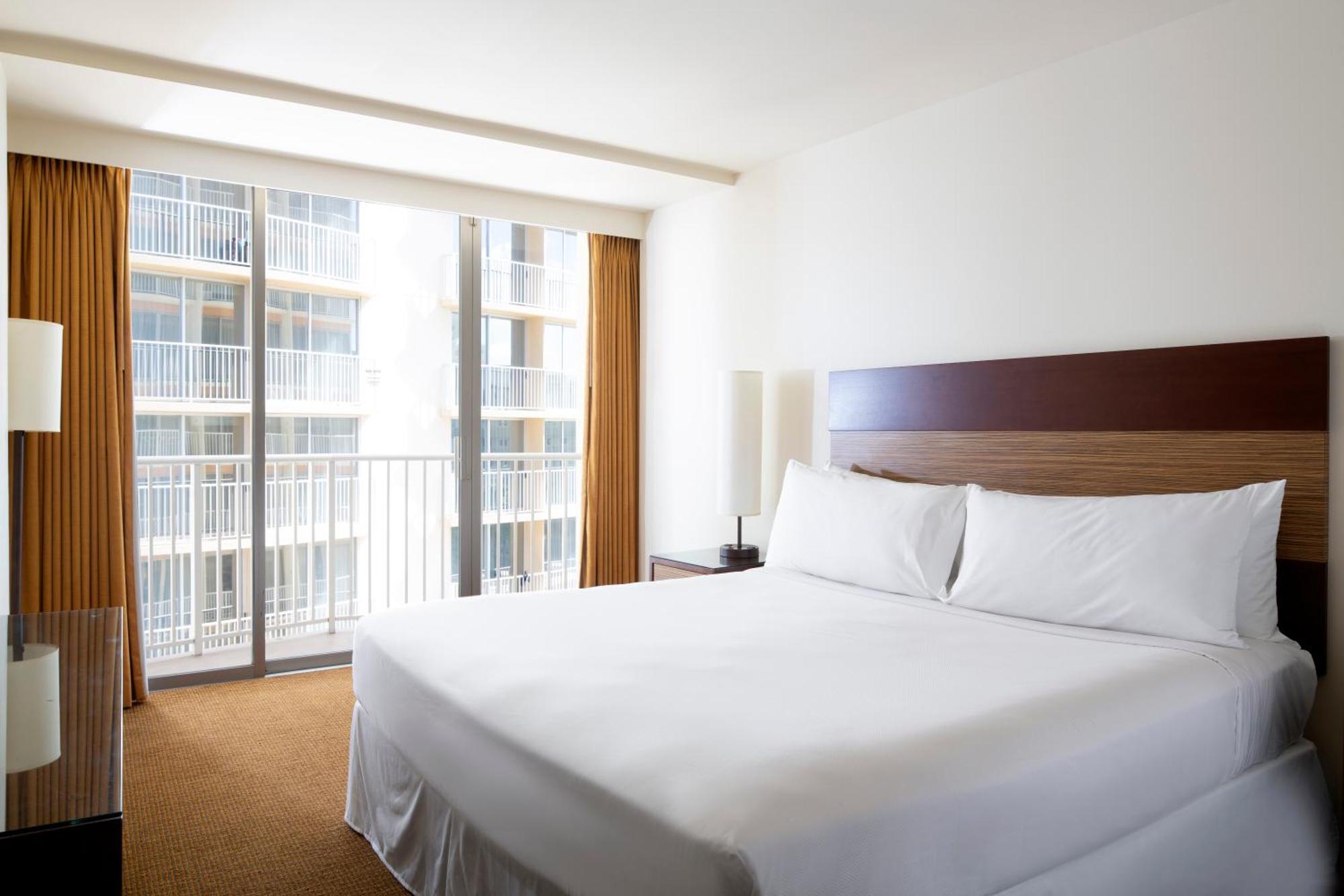 Standard Zimmer mit Kingsize-Bett