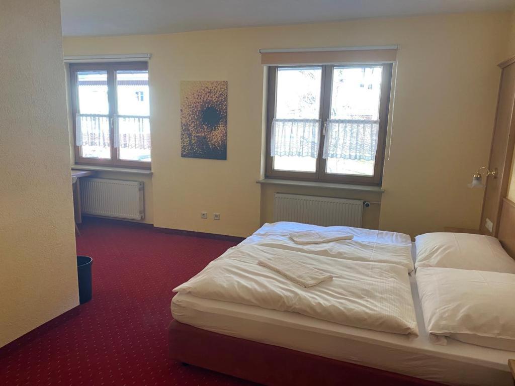 Standard Double Room,1494660874:JPEG