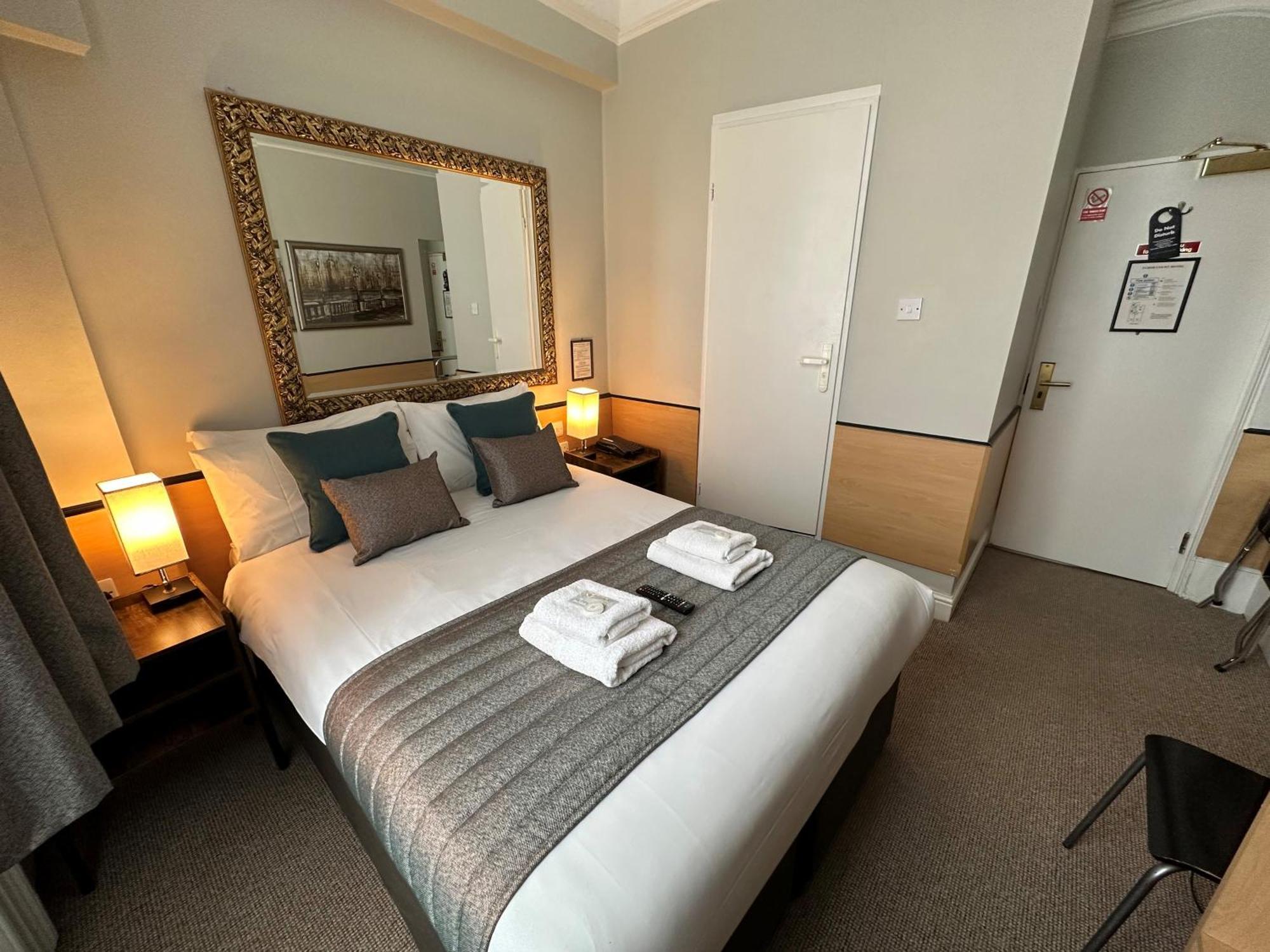 Compact Doppelzimmer