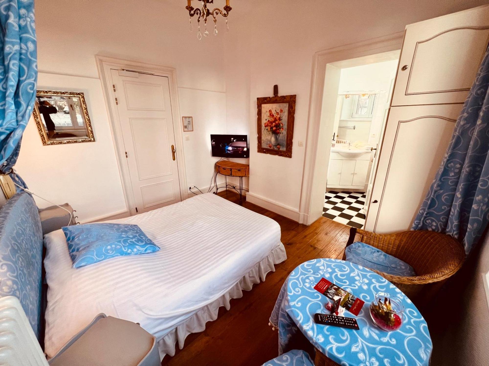 Romantic Double or Twin Room