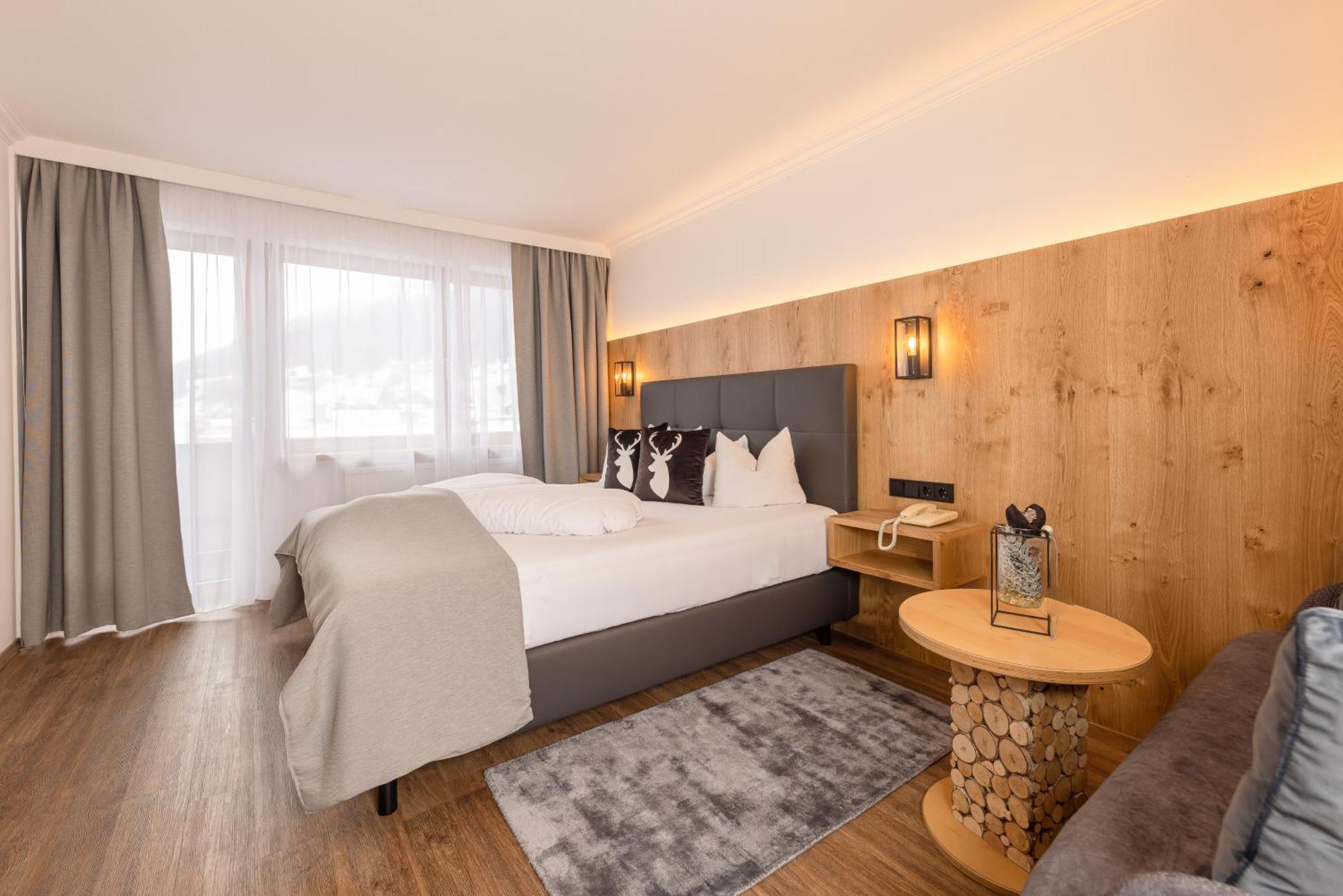 Double Room with Mountain View,1742746917:JPEG