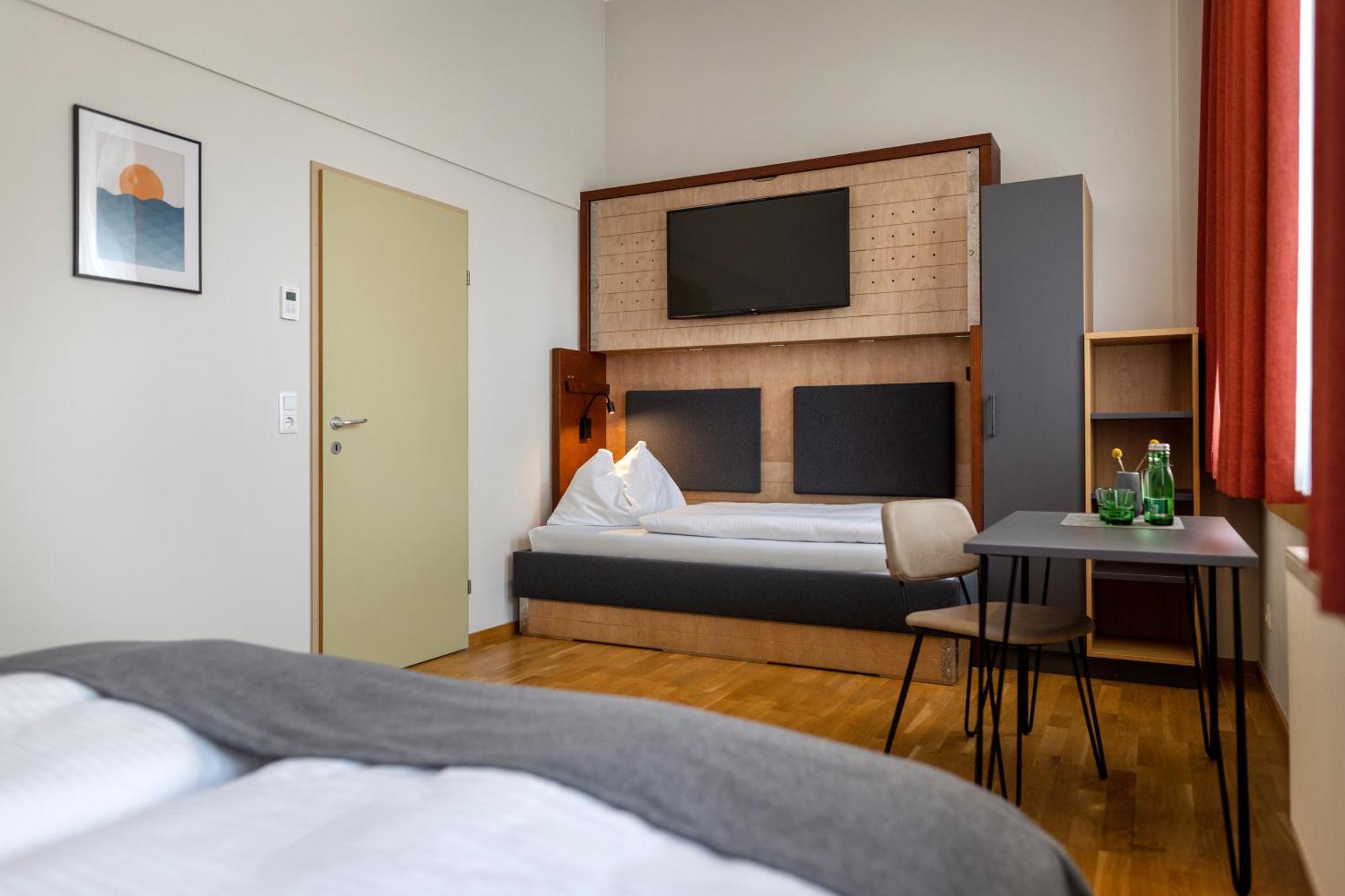 Superior Triple Room,1552212358:JPEG