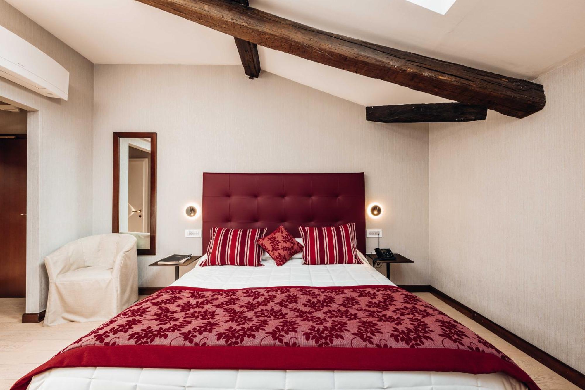 Doppelzimmer - Dachgeschoss