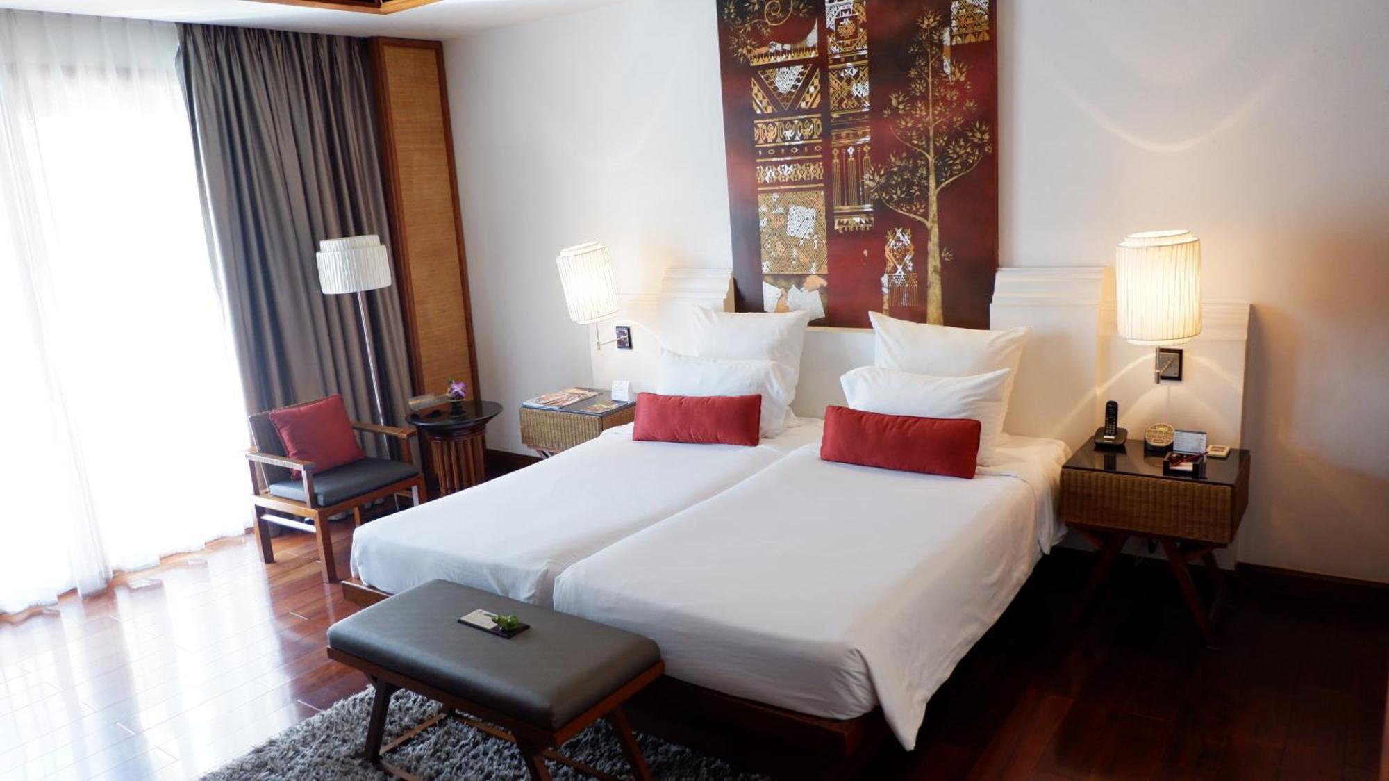 Deluxe Double Room Bath,1592052258:JPEG