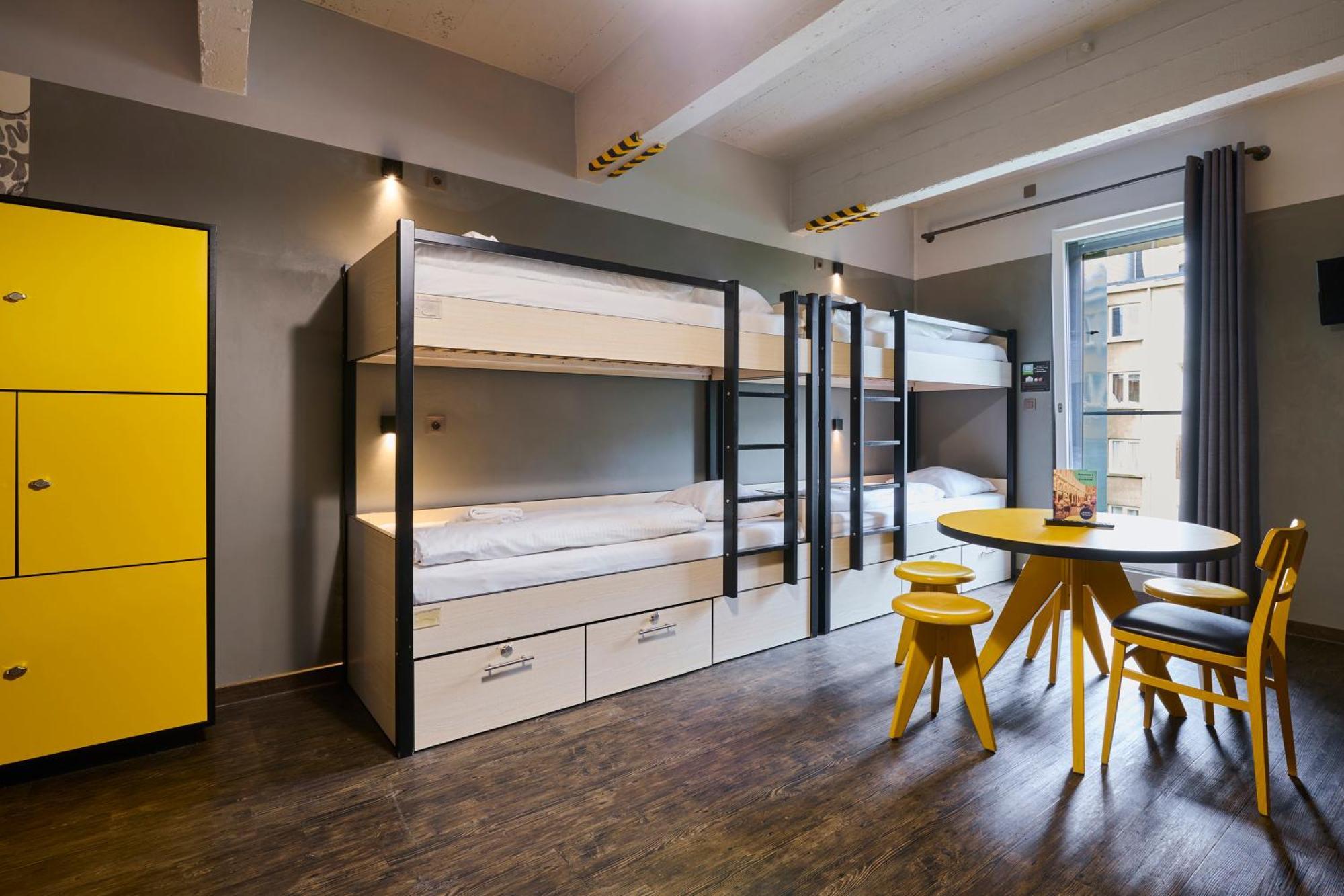 Bed in 10-Bed Mixed Dormitory Room,1618287062:JPEG