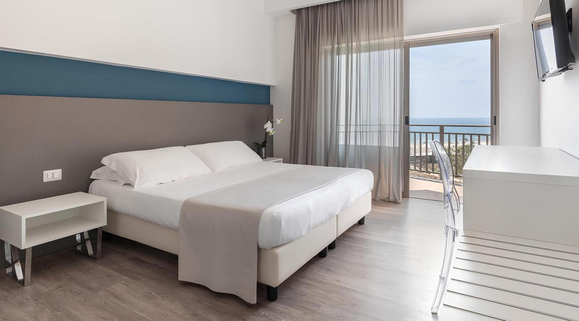 Triple Room,1639551042:JPEG