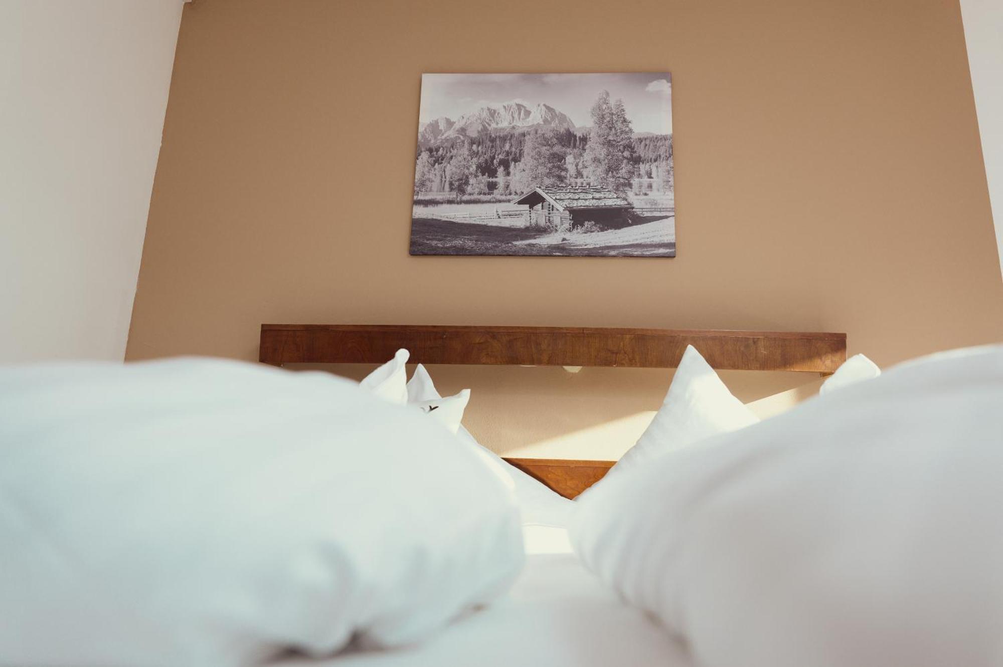 Budget Double Room,1643165008:JPEG