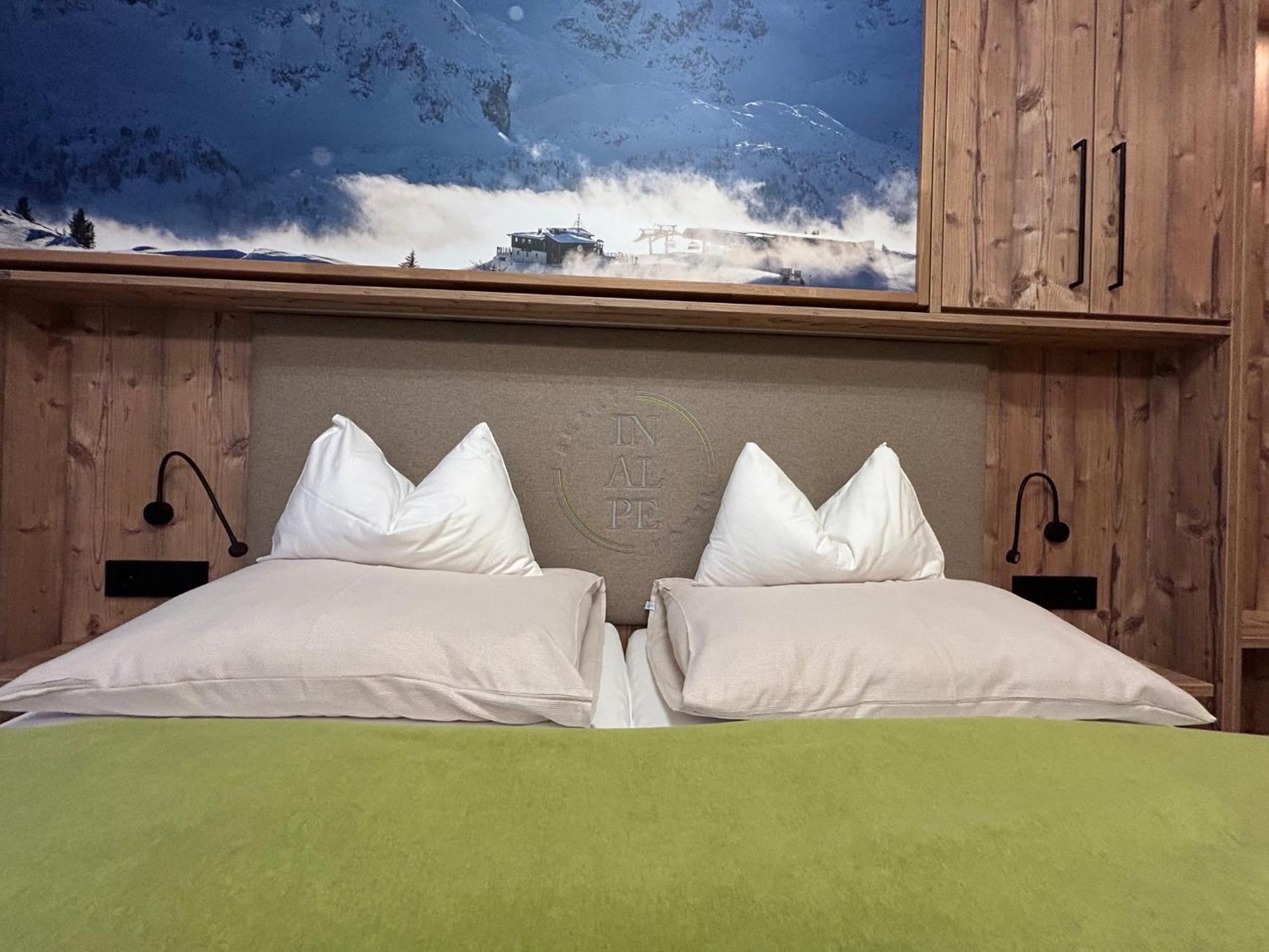 Doppelzimmer mit Balkon