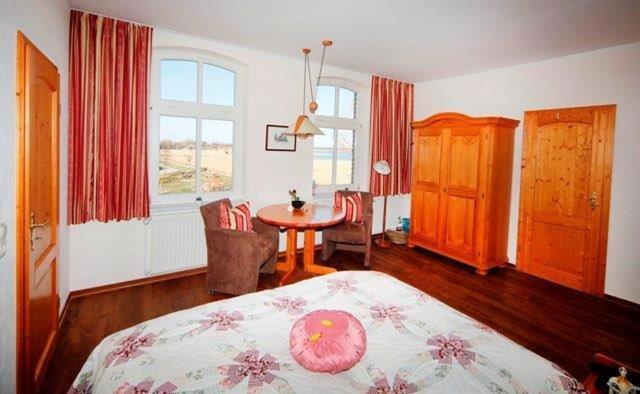 Double Room Garden View