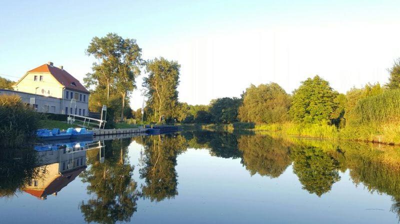 One-Bedroom Suite,1652714522:JPEG