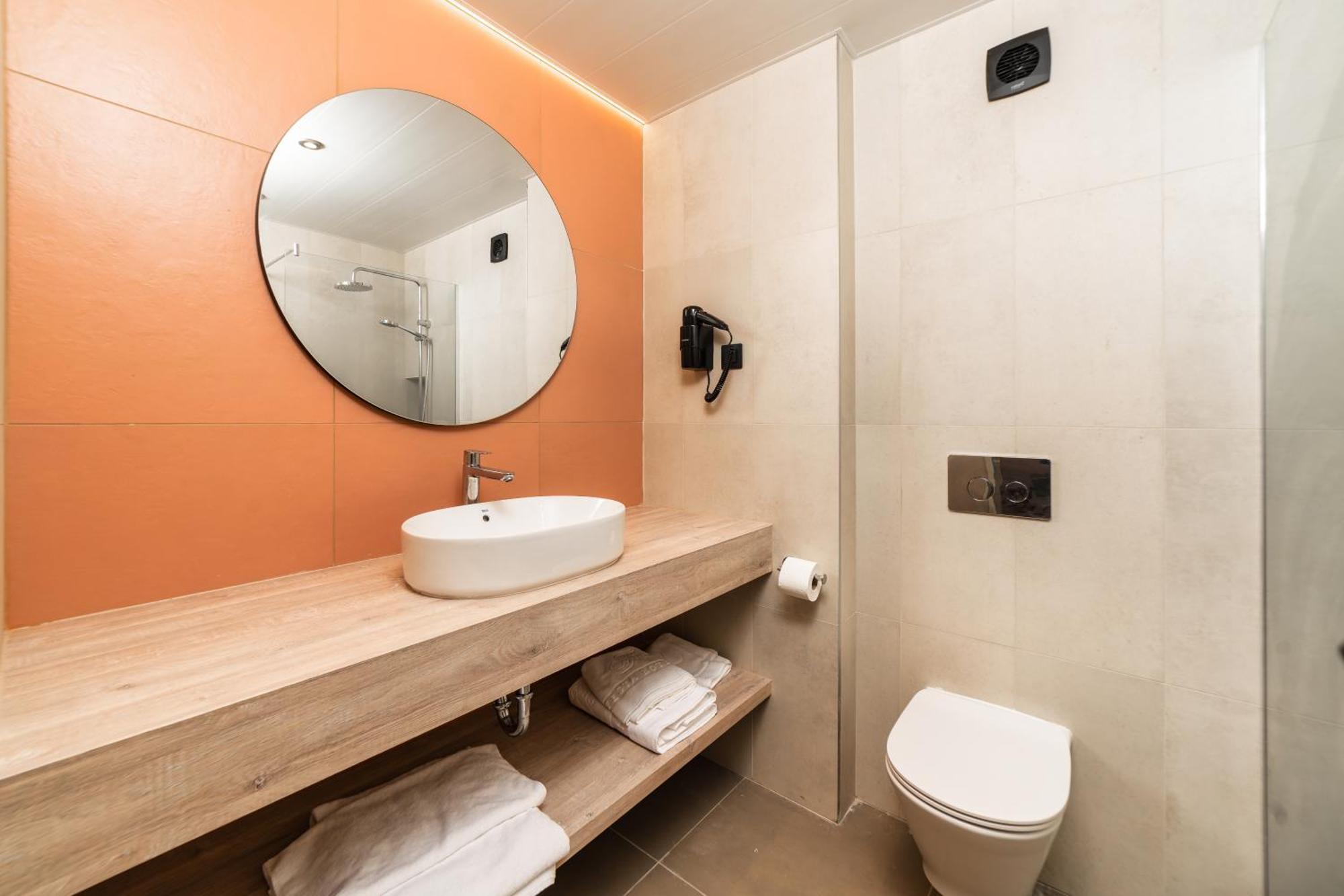 Deluxe Dreibettzimmer mit Meerblick