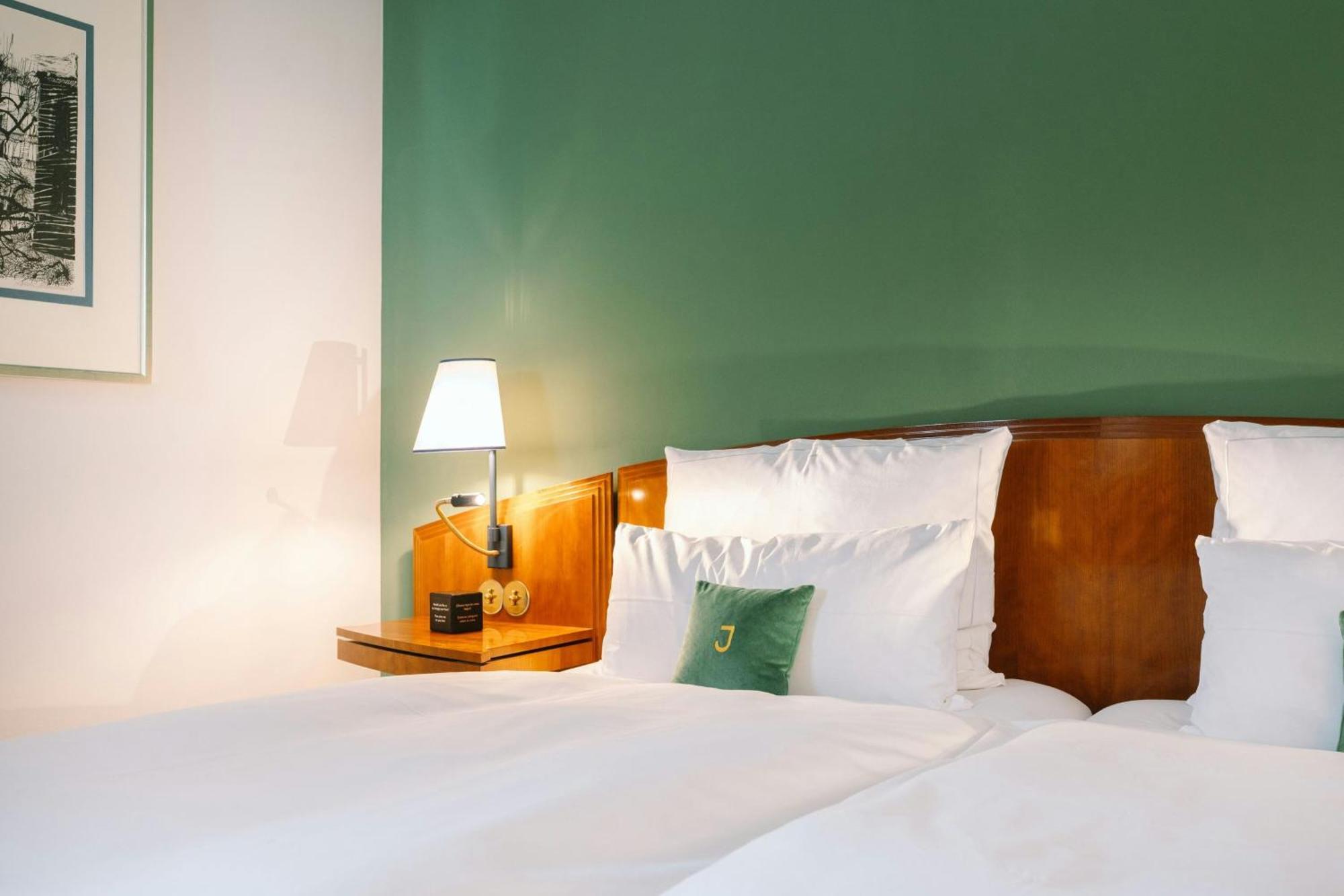 Standard Double Room with City View,1691979893:JPEG