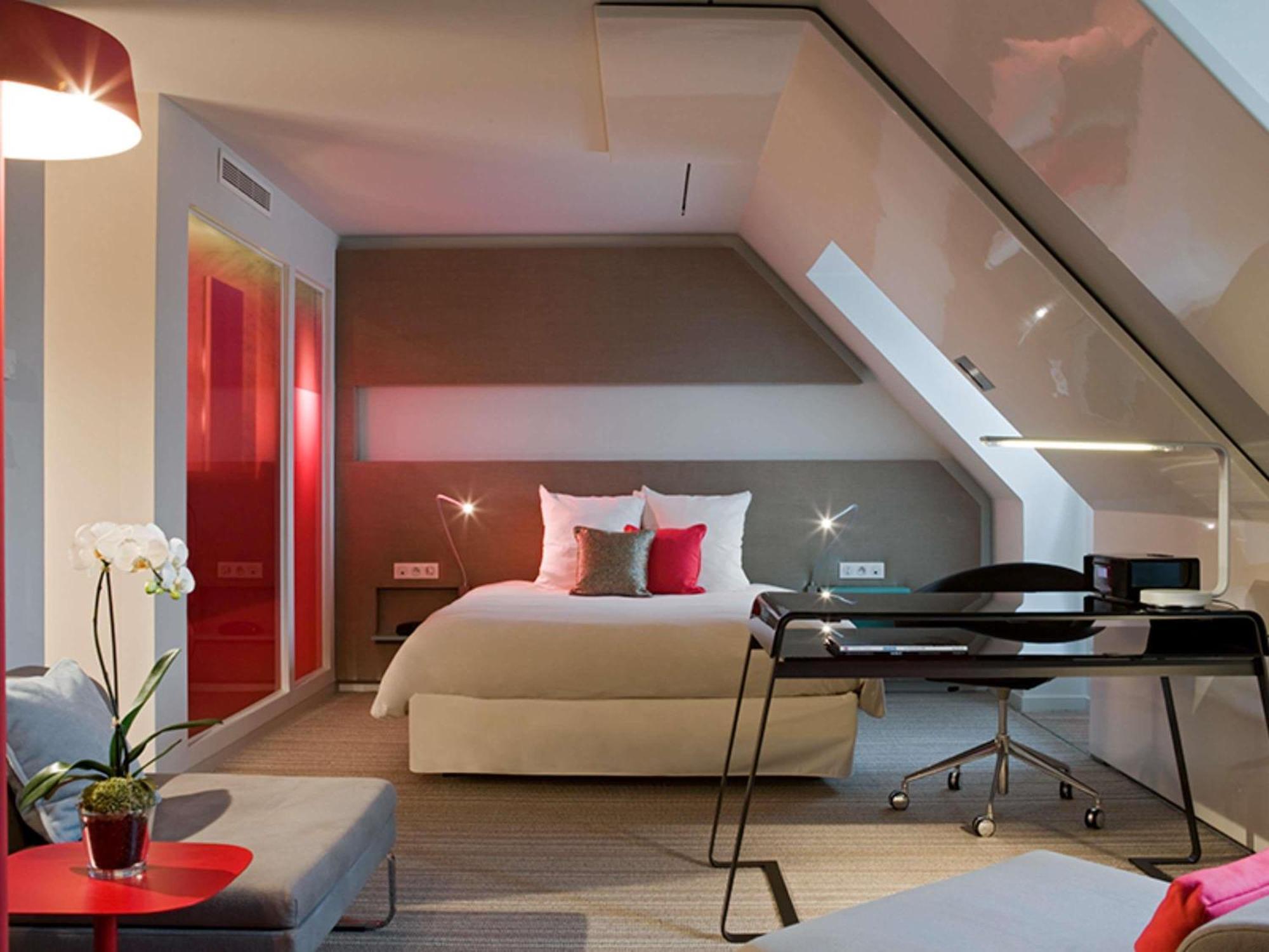 Junior Queen Suite,1704846731:JPEG