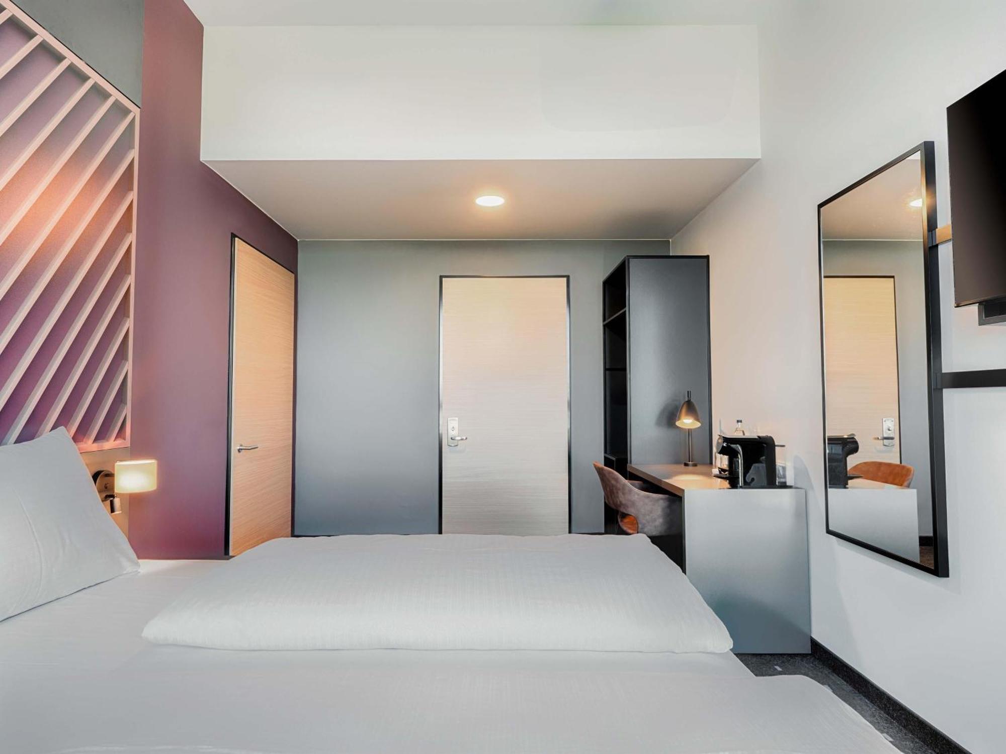 Premium Room,1708308769:JPEG