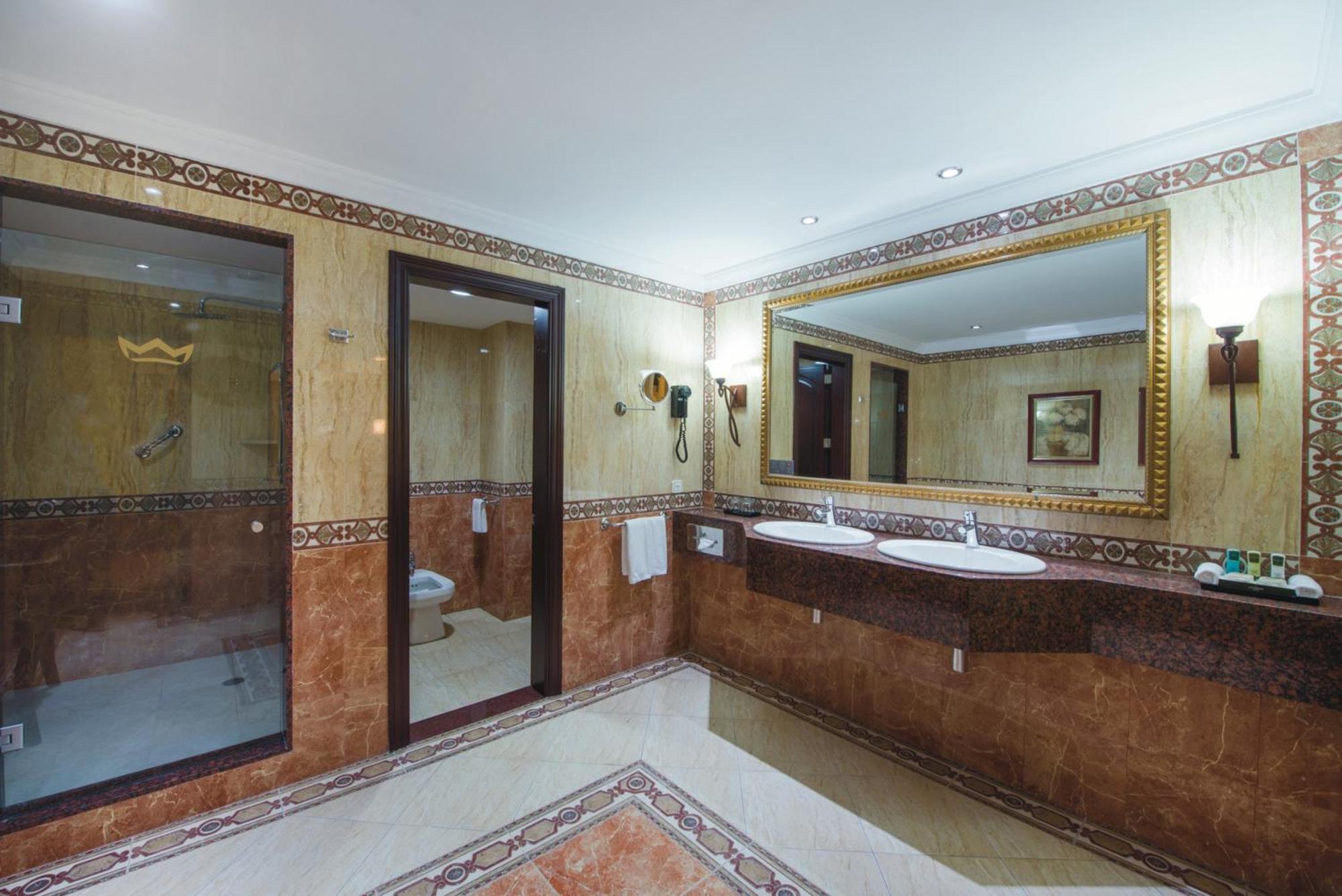 Suite mit Whirlpool und Meerblick