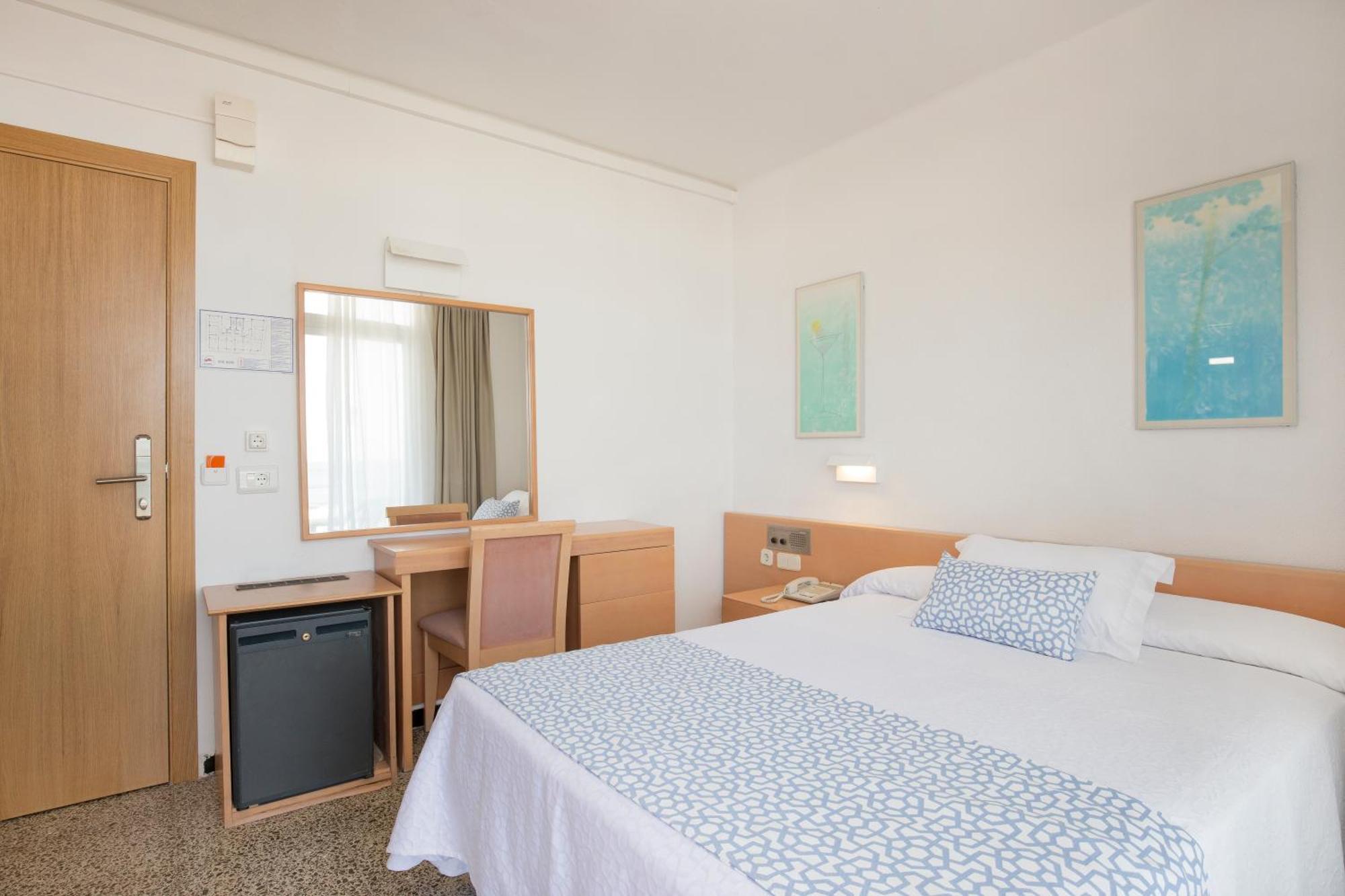 Dreibettzimmer