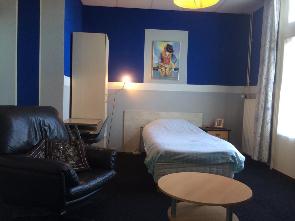 Dreibettzimmer