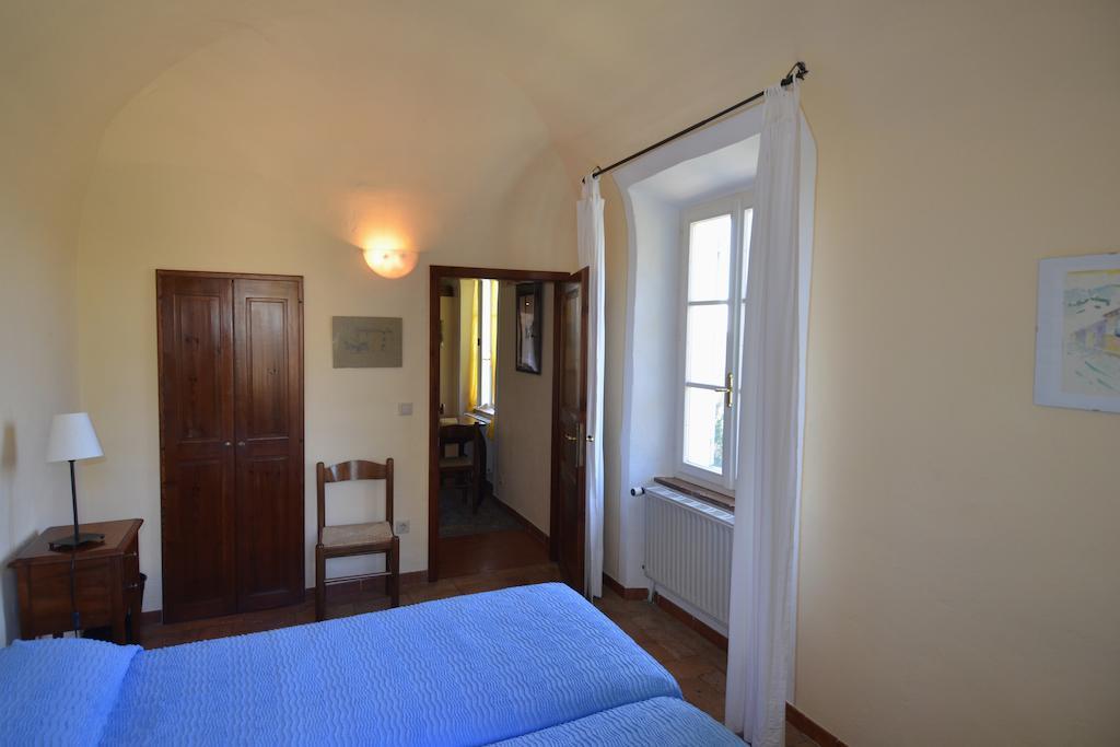 Zimmer mit Queensize-Bett