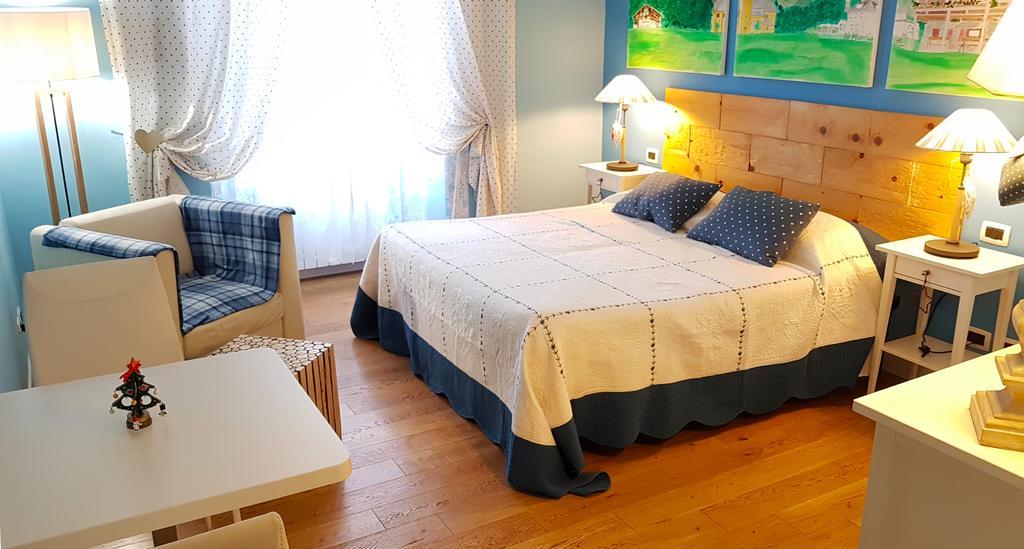 Double Room,445560264:JPEG