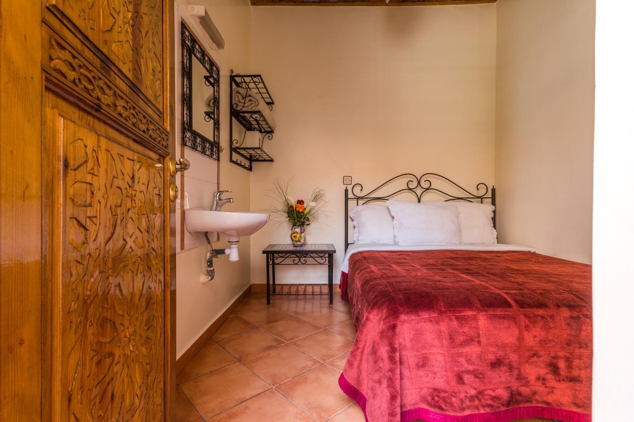 Standard Doppelzimmer mit Gemeinschaftsbad