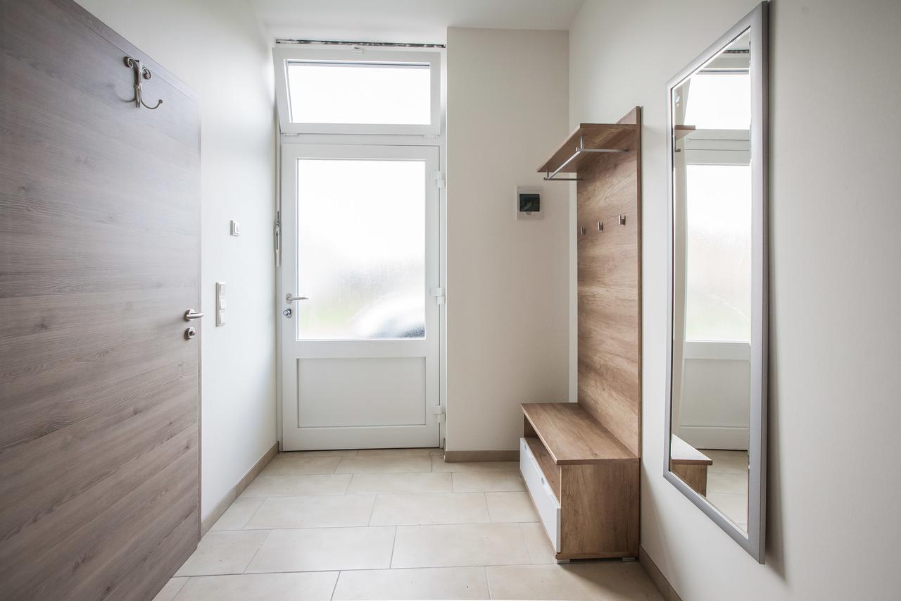 Twin Room,639456750:JPEG