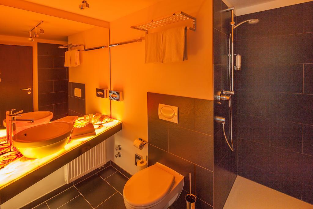 Deluxe Double Room,1219366249:JPEG