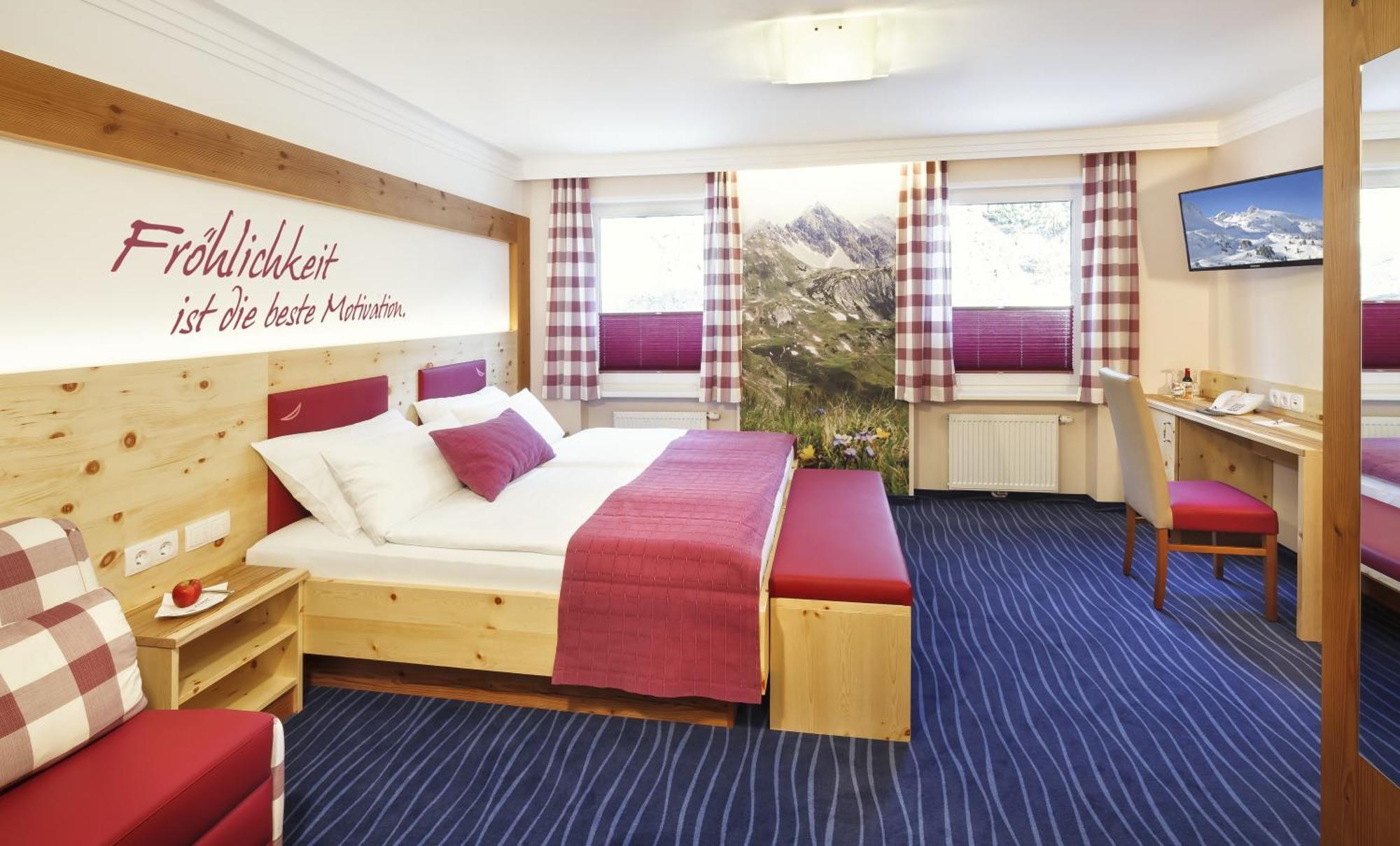Superior Double or Twin Room,693329418:JPEG
