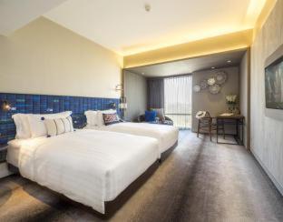 Premium Deluxe 24 Hours of Room