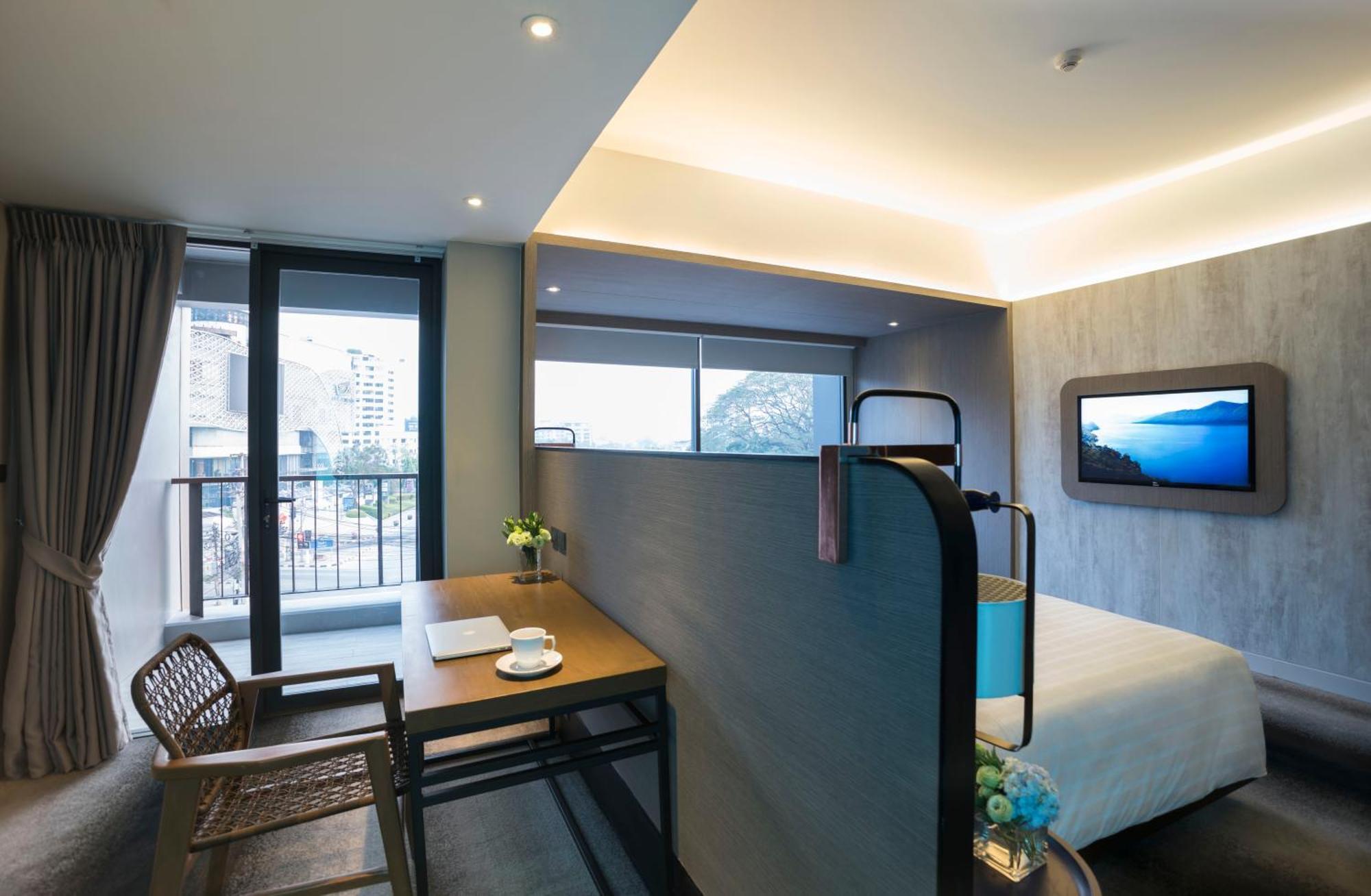 Premium Deluxe Corner 24 Hours of Room