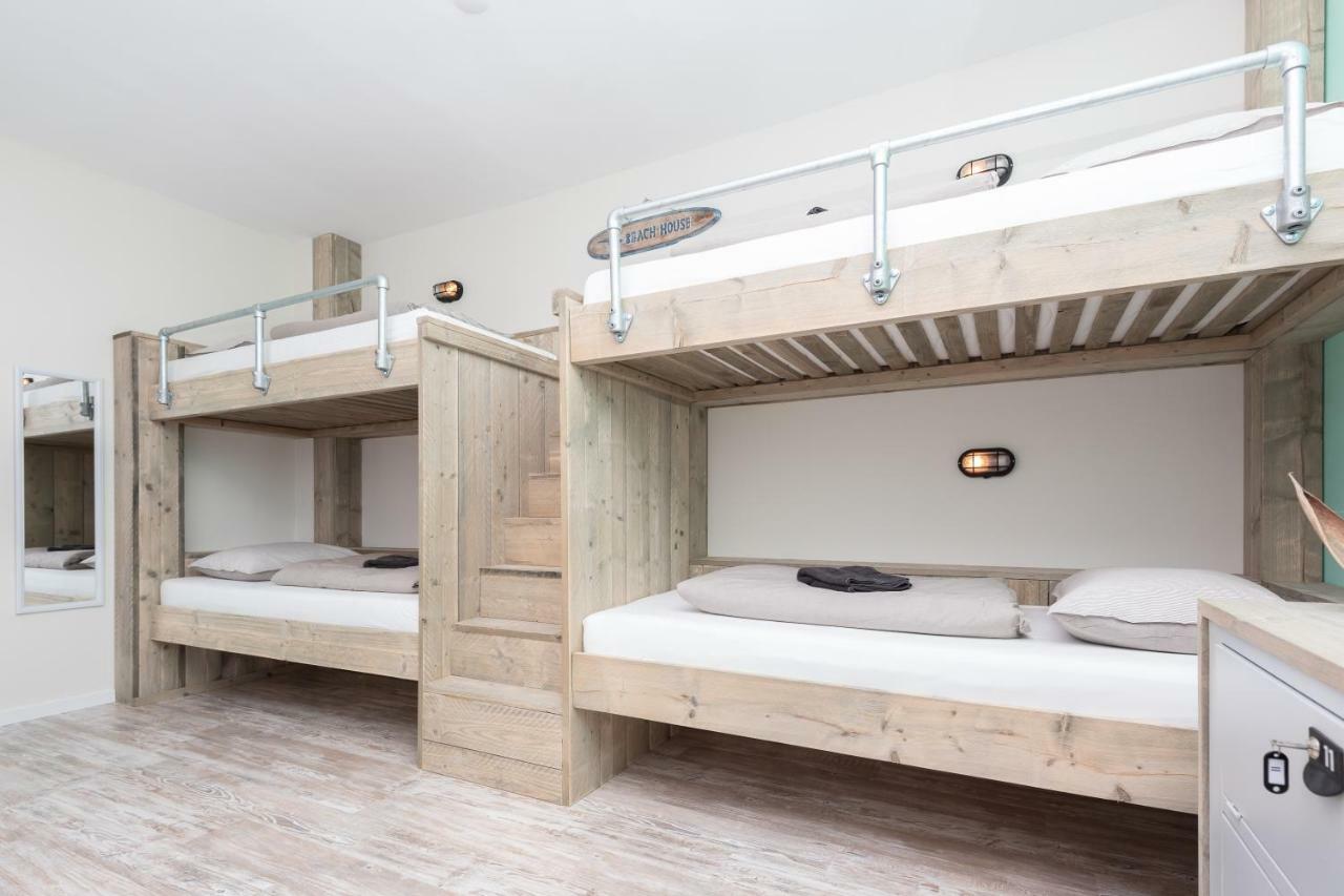Vierbettzimmer mit Gemeinschaftsbad