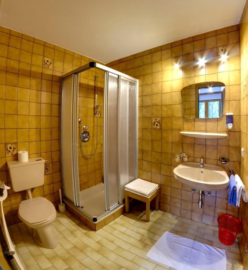 Dreibettzimmer