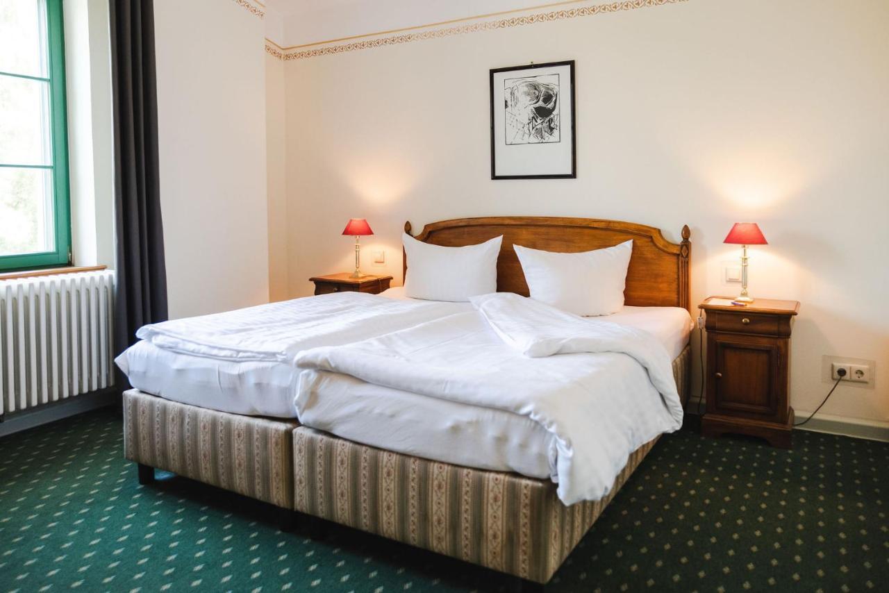 Großes Zweibettzimmer