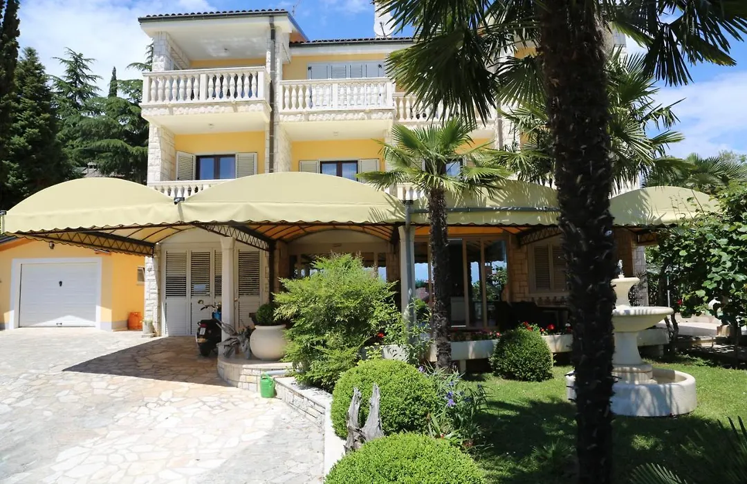 Villa Ana-1