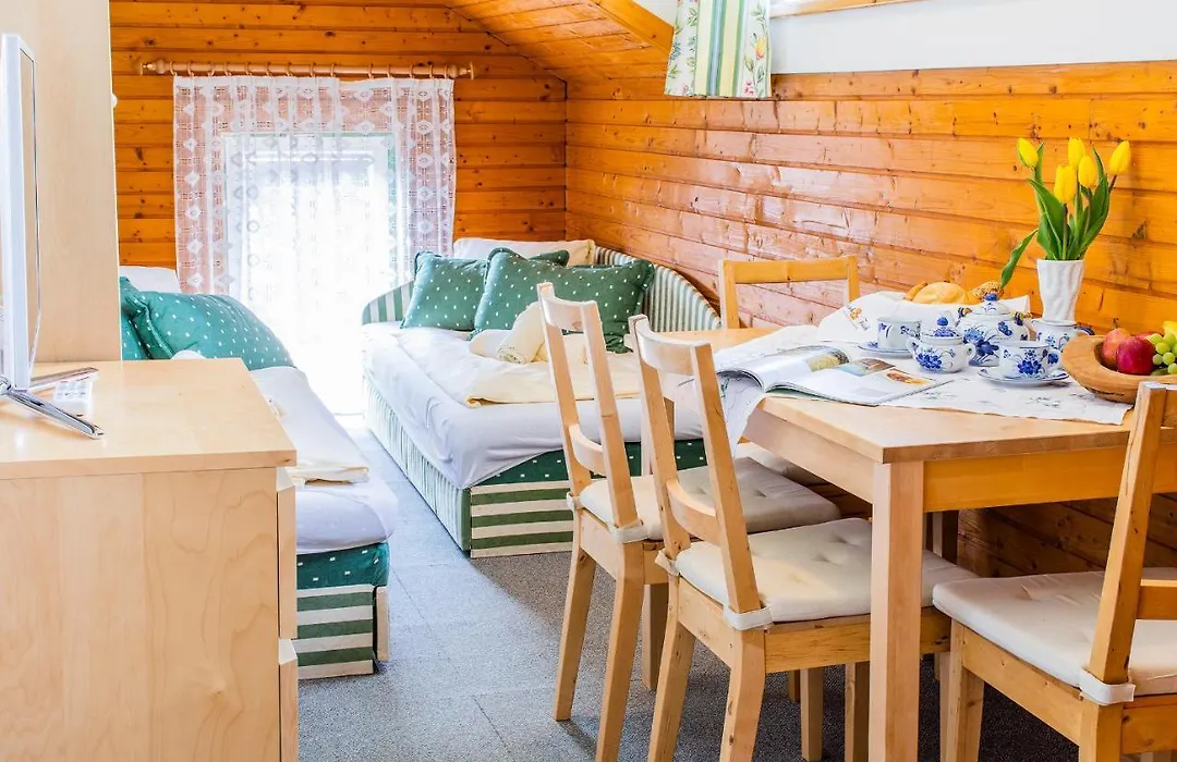 Hotel garni Weberhäusl-1