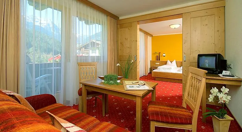 Hotel Maximilian-1