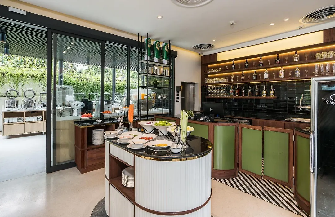 Hotel Amber Sukhumvit 85-1