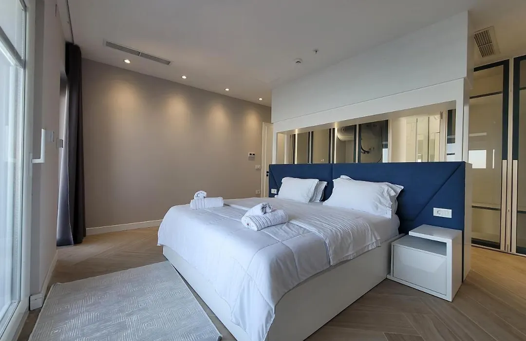 Delfin Resort Kune-1