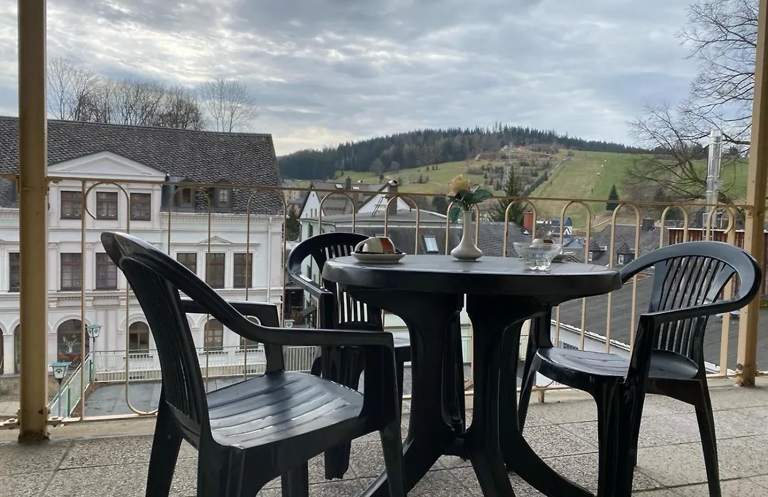 Rathaushotel-1