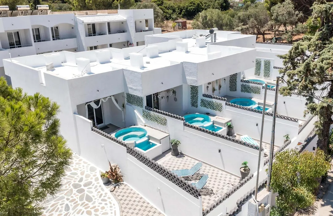 Casa Mikele By Sarikas - Sea Side Suites And Studios -Adults Only-1
