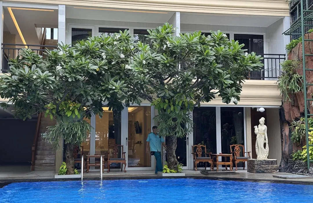 Green Garden Hotel-1
